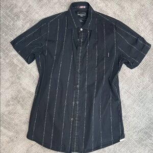 Oakley Black Short-Sleeve Button-Down Shirt with Subtle Vertical Chain Print